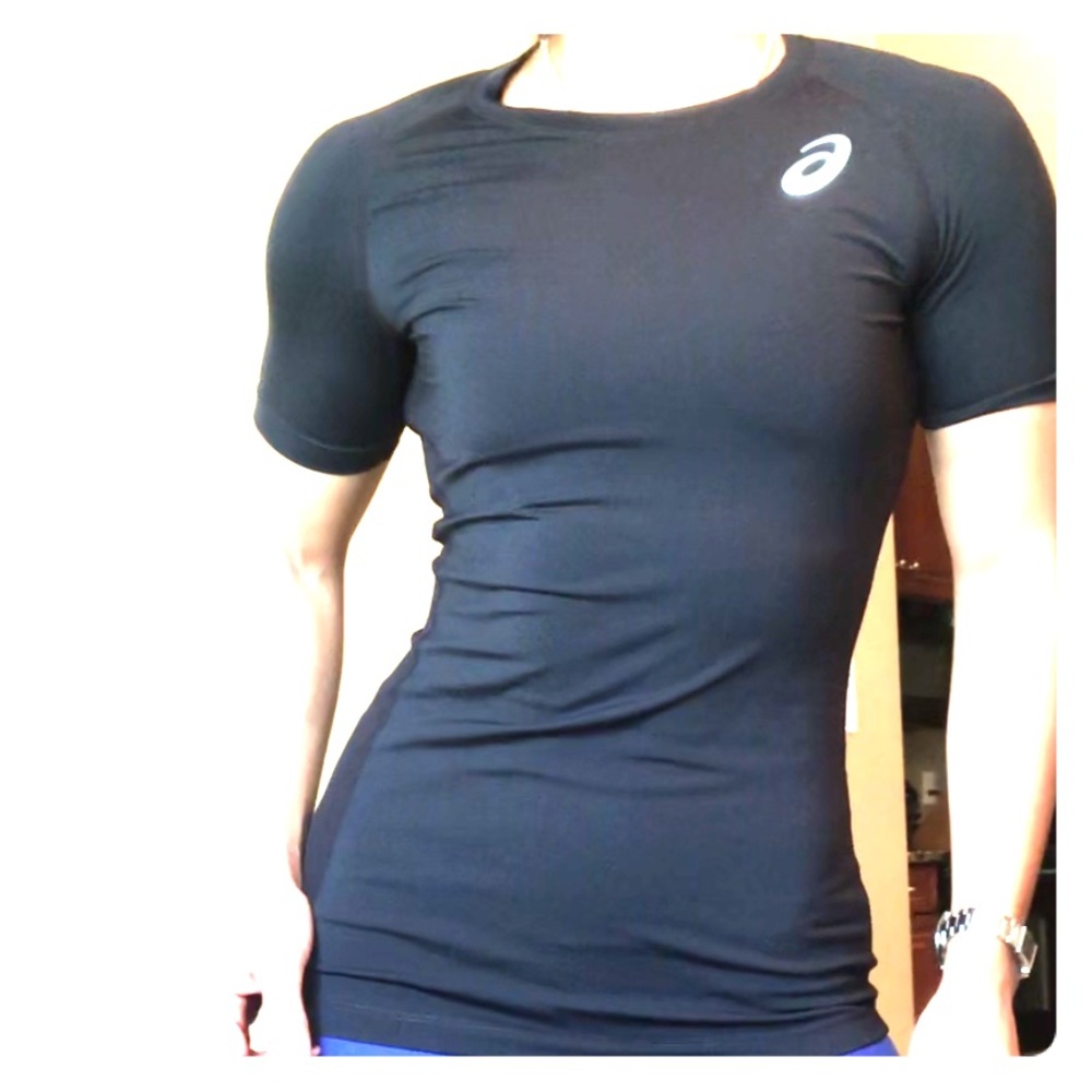Small ASICS COMPRESSION BASE LAYER